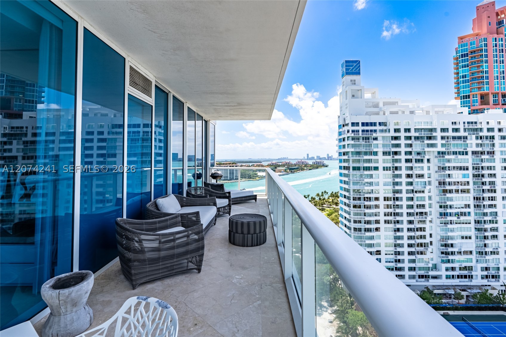 100 S Pointe Dr #1810 Miami Beach, FL 33139