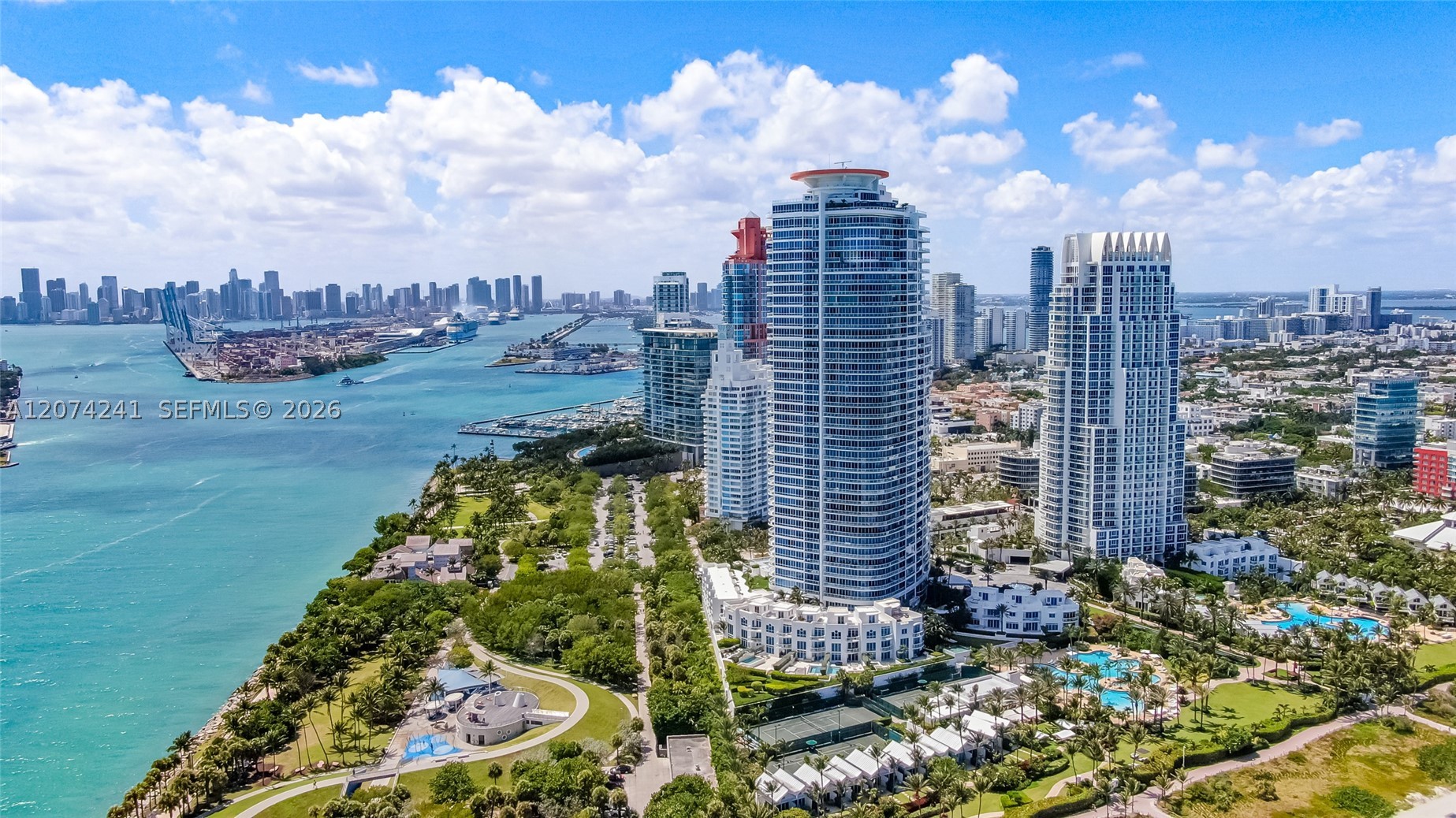 100 S Pointe Dr #1810 Miami Beach, FL 33139