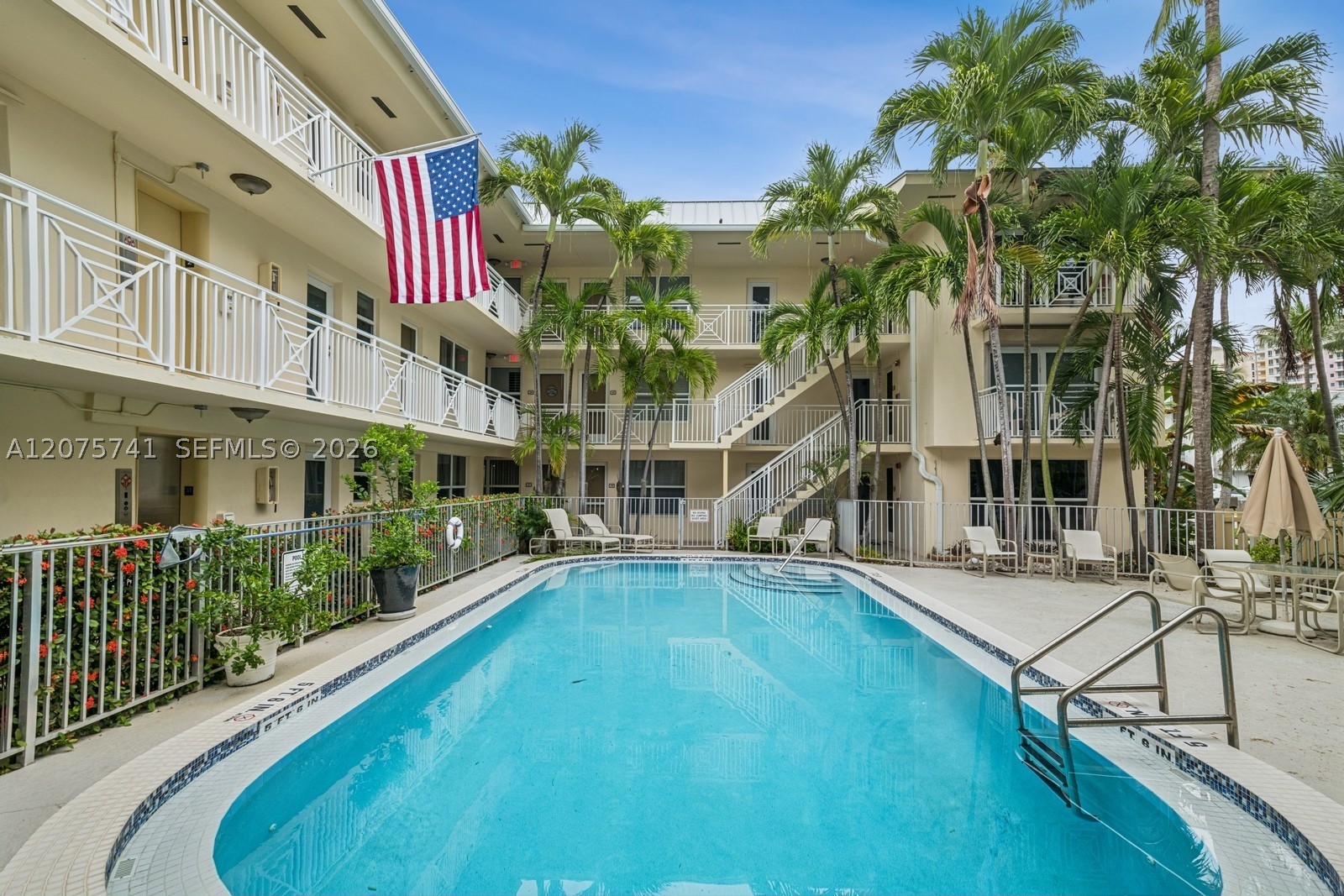 255 Sunrise Dr #107