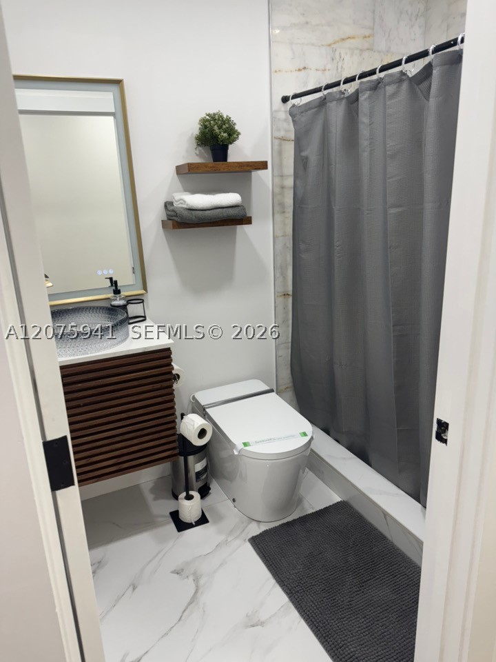 2723 SW 13th St Miami, FL 33145