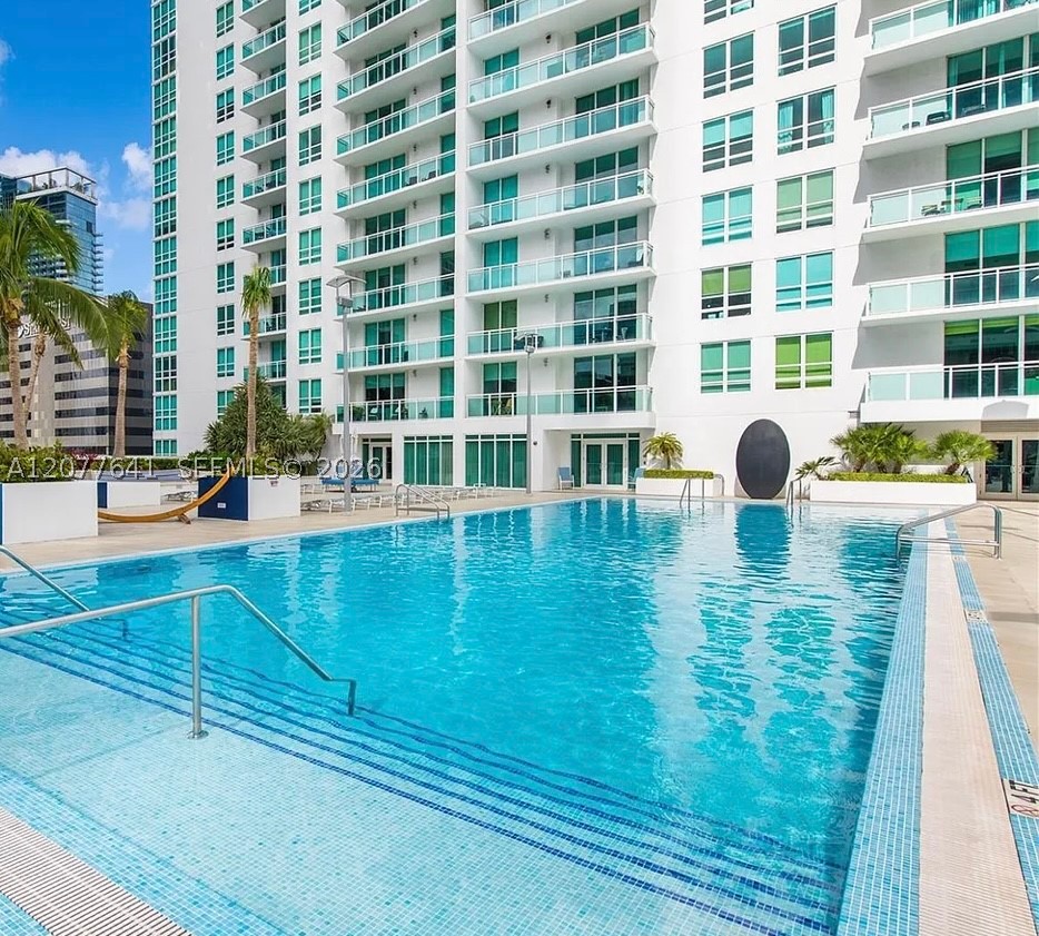 image The Plaza on Brickell East2