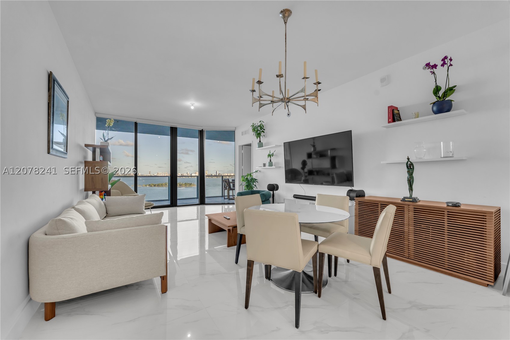 700 NE 24th St #1405 Miami, FL 33137