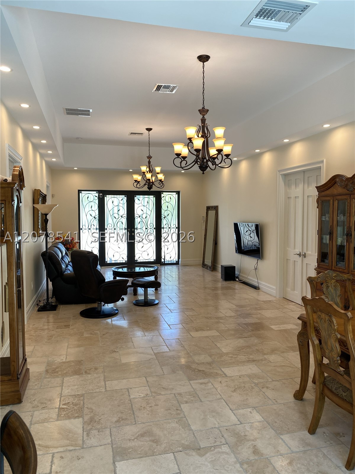 343 190th St Sunny Isles Beach, FL 33160