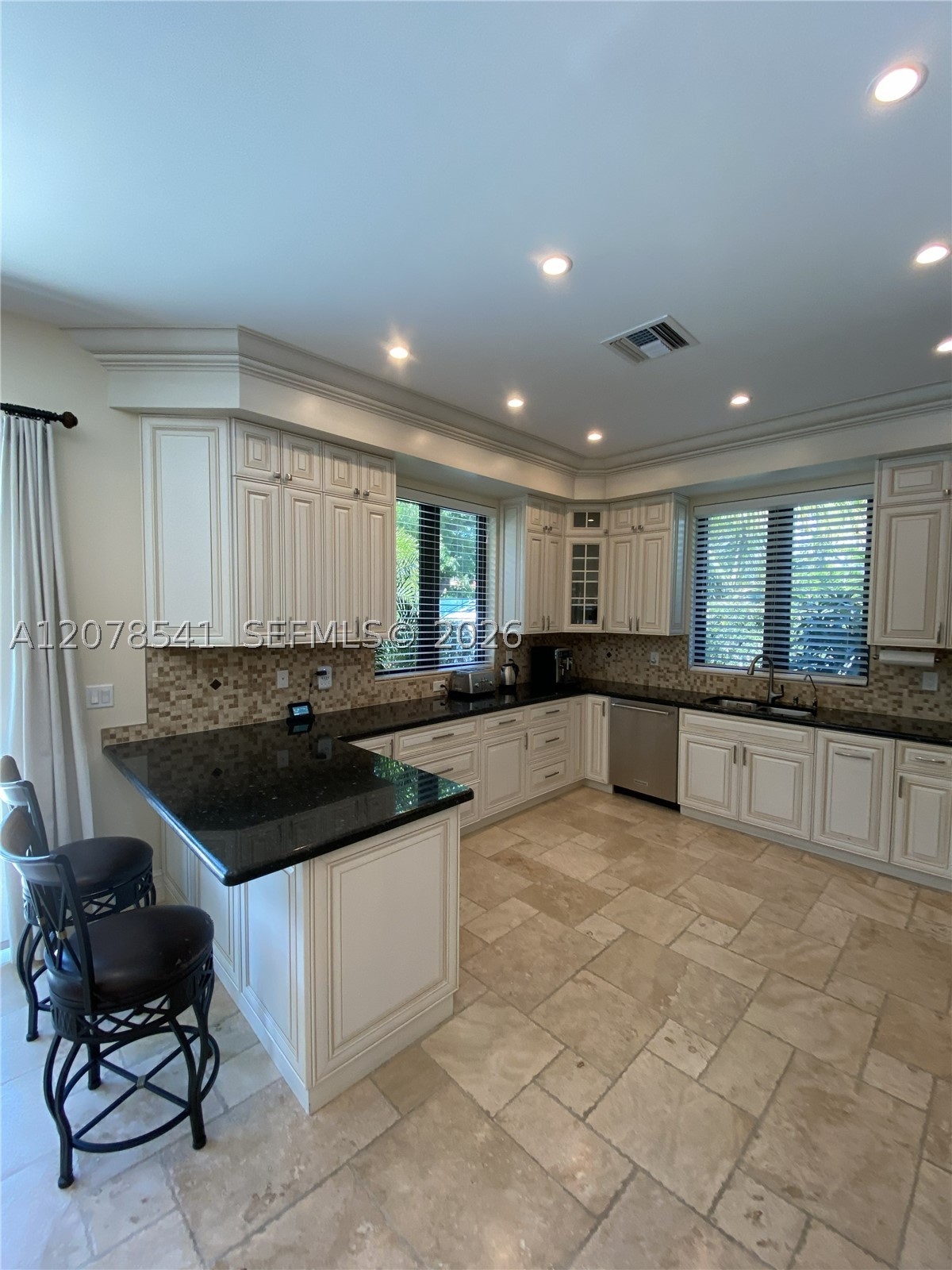 343 190th St Sunny Isles Beach, FL 33160
