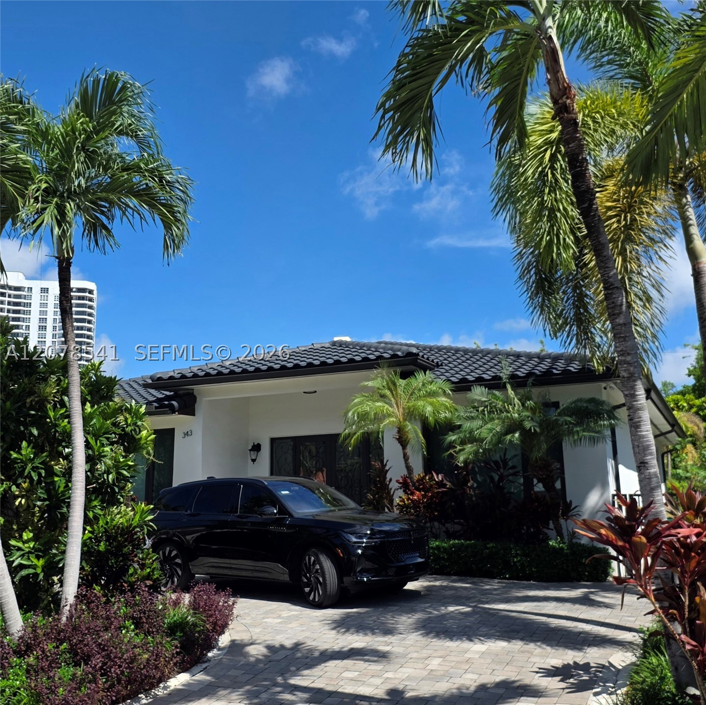 343 190th St Sunny Isles Beach, FL 33160