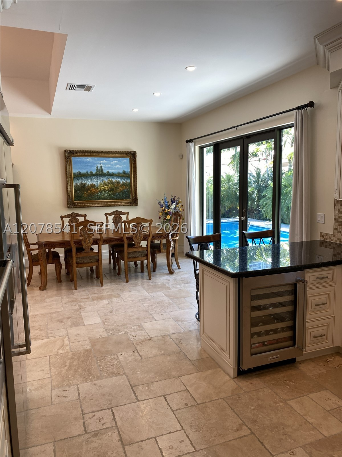 343 190th St Sunny Isles Beach, FL 33160