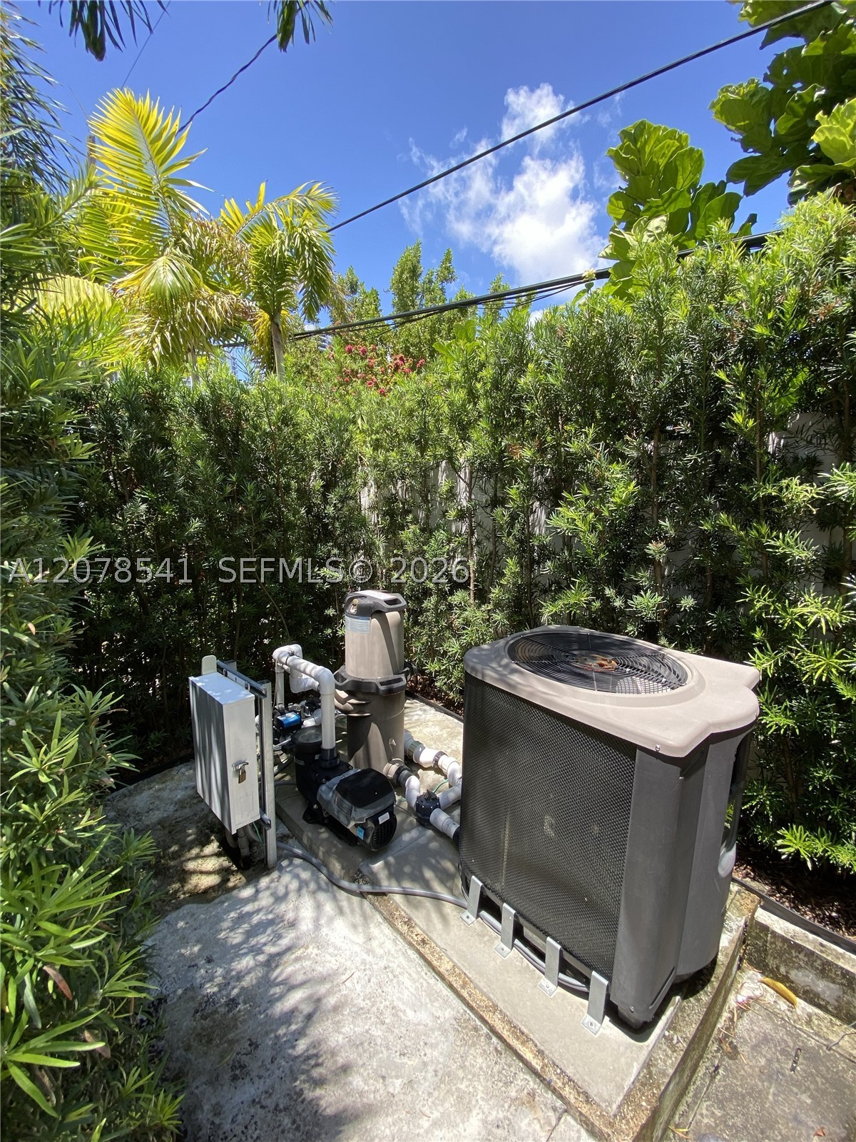 343 190th St Sunny Isles Beach, FL 33160