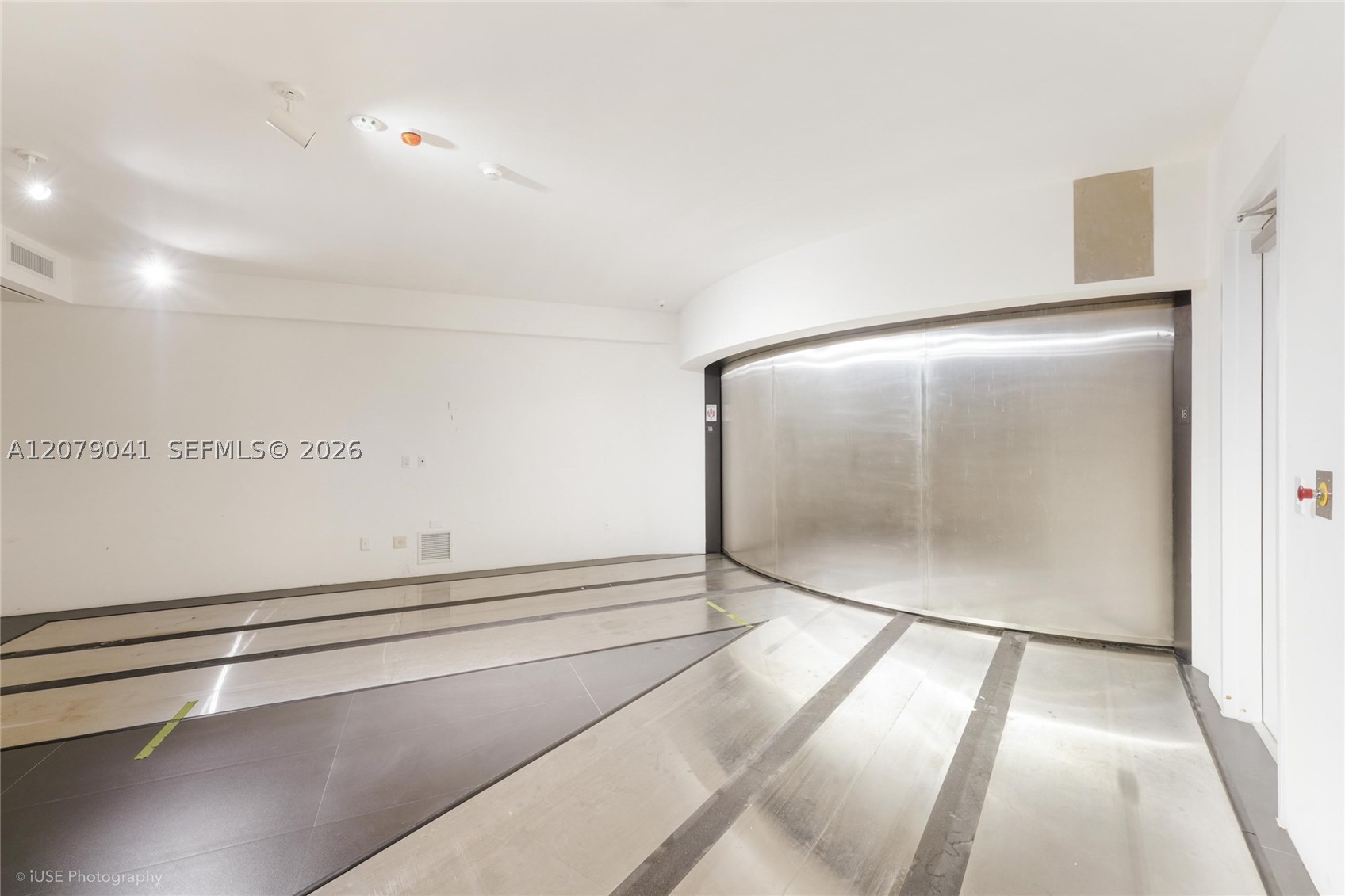 image Porsche Design Tower6