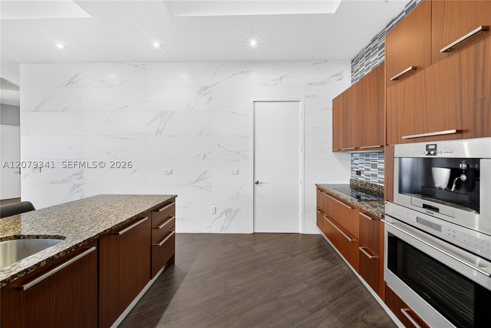 16001 Collins Ave #PH 4307 Sunny Isles Beach, FL 33160