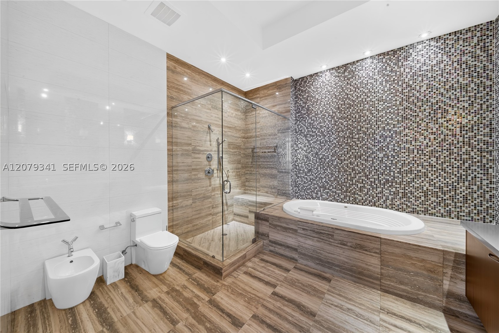 16001 Collins Ave #PH 4307 Sunny Isles Beach, FL 33160