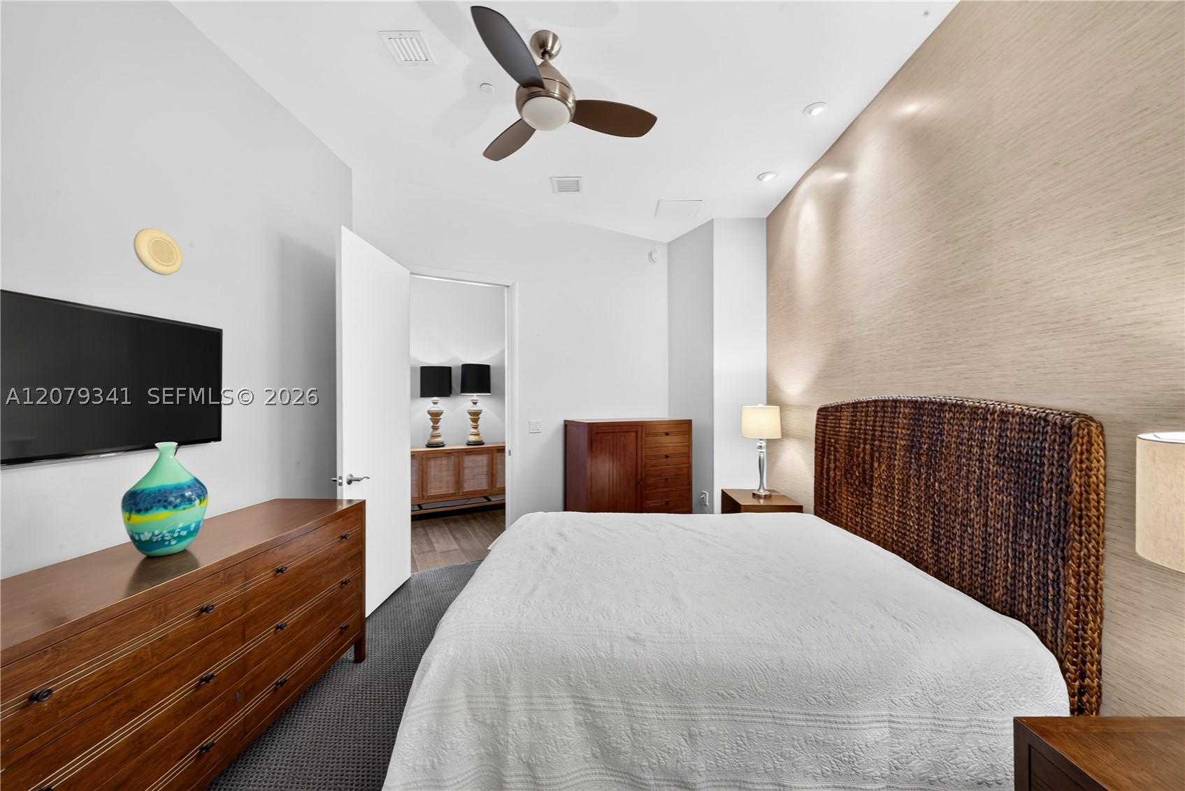 16001 Collins Ave #PH 4307 Sunny Isles Beach, FL 33160