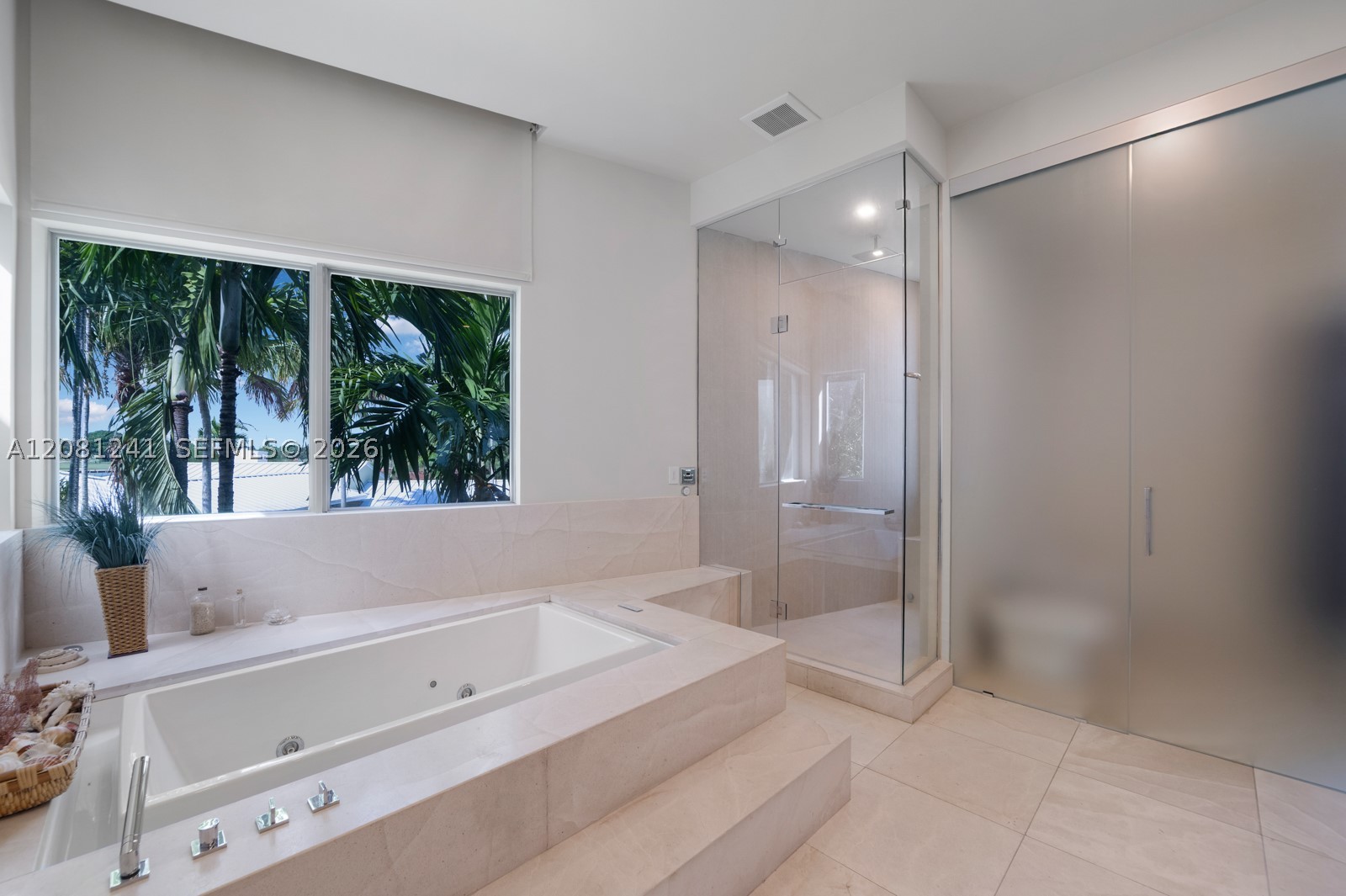 9407 E Broadview Dr Bay Harbor Islands, FL 33154