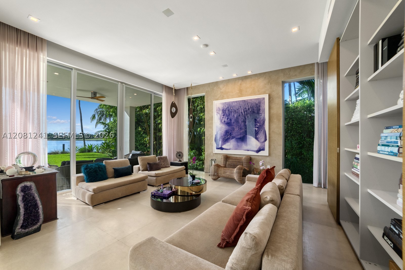 9407 E Broadview Dr Bay Harbor Islands, FL 33154
