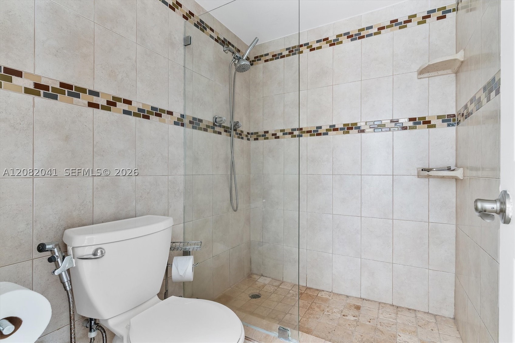image Arlen House West15