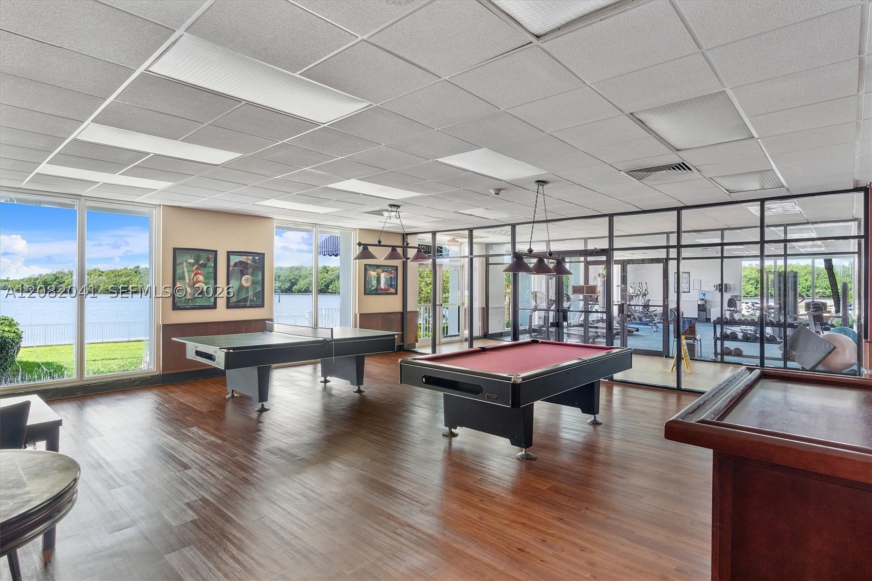 image Arlen House West22