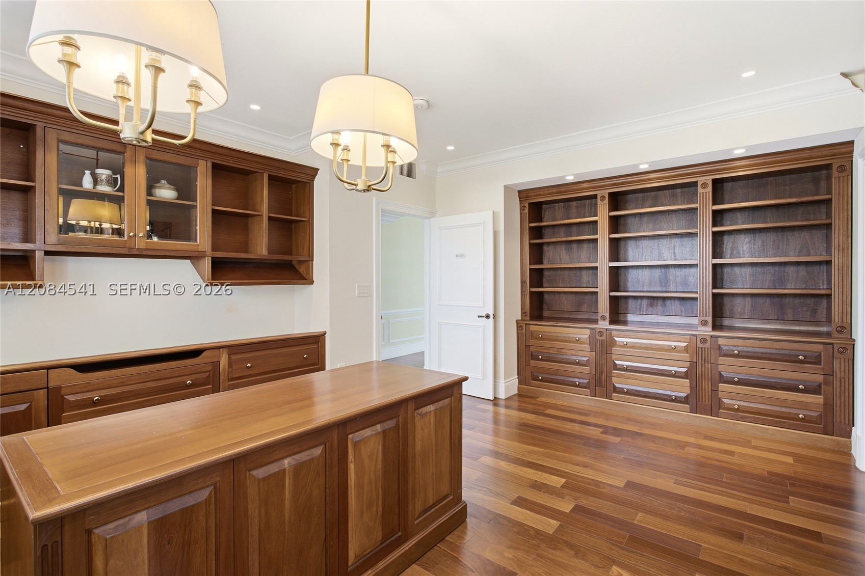 2600 Segovia St #703 Coral Gables, FL 33134