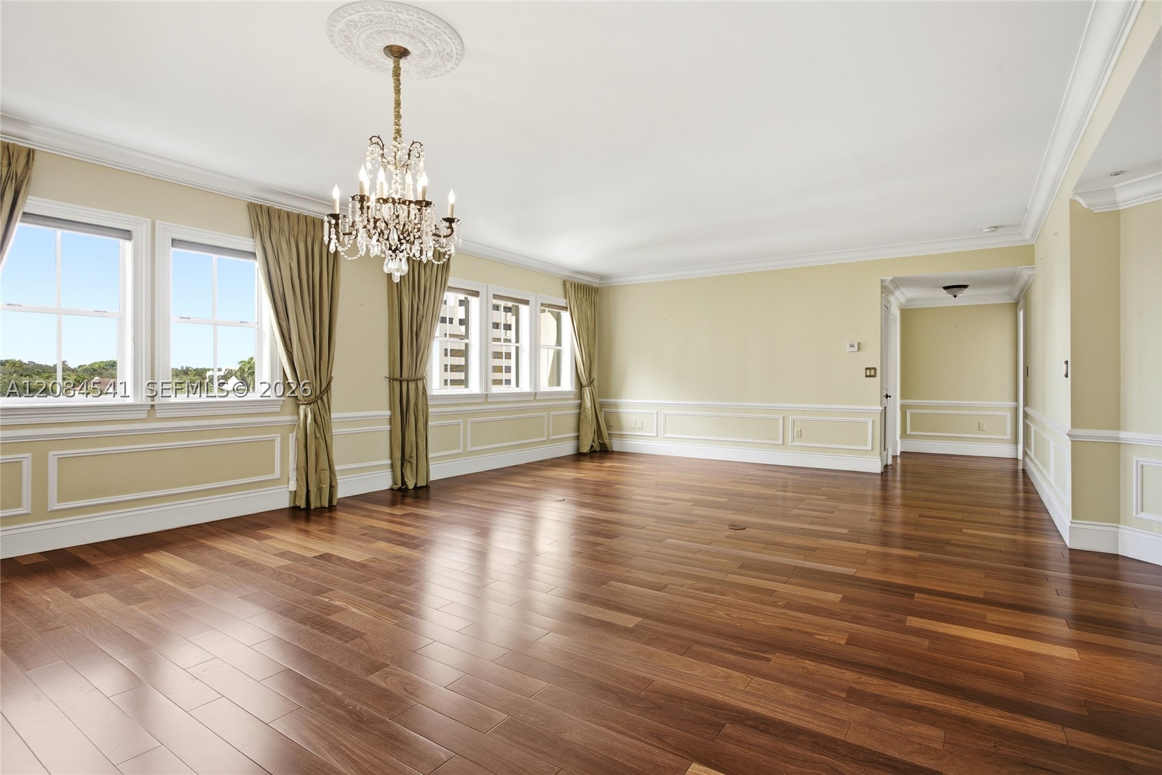 2600 Segovia St #703 Coral Gables, FL 33134