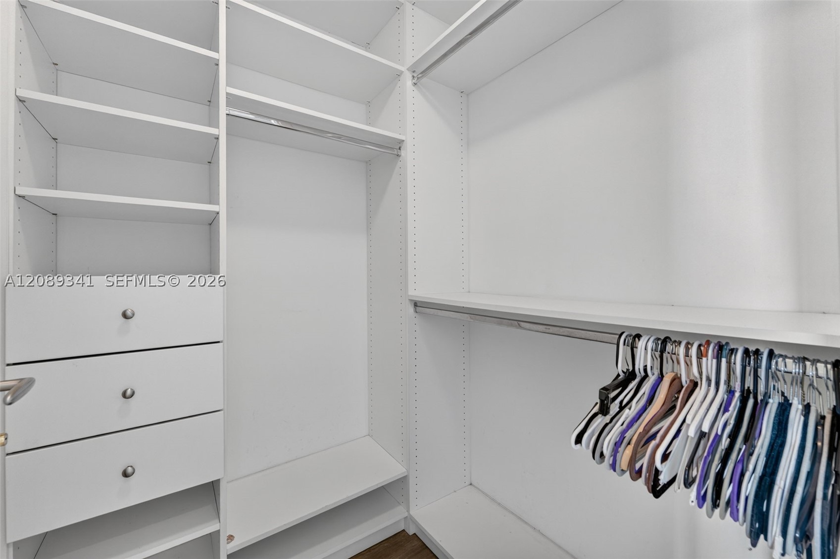 image Epic Residences11