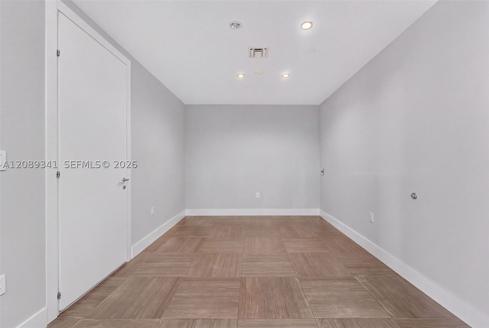 image Epic Residences7