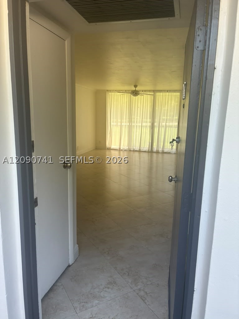 3101 N Country Clb Dr #107
