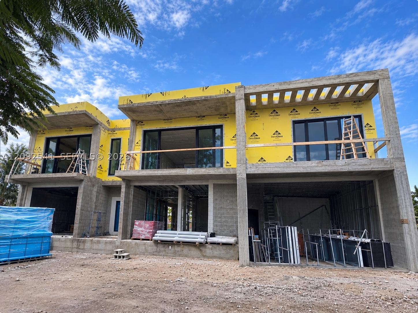 2000 S Hibiscus Dr North Miami, FL 33181