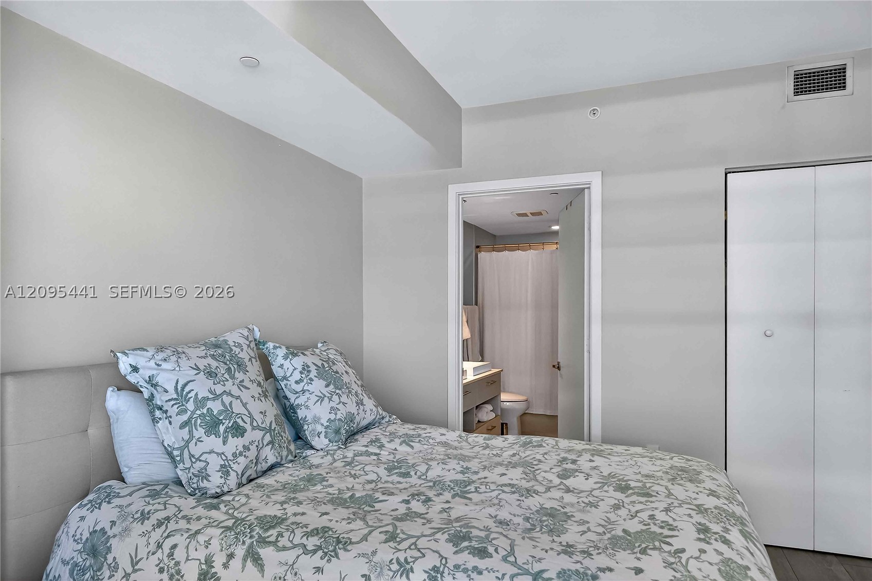 image Brickell Heights East9