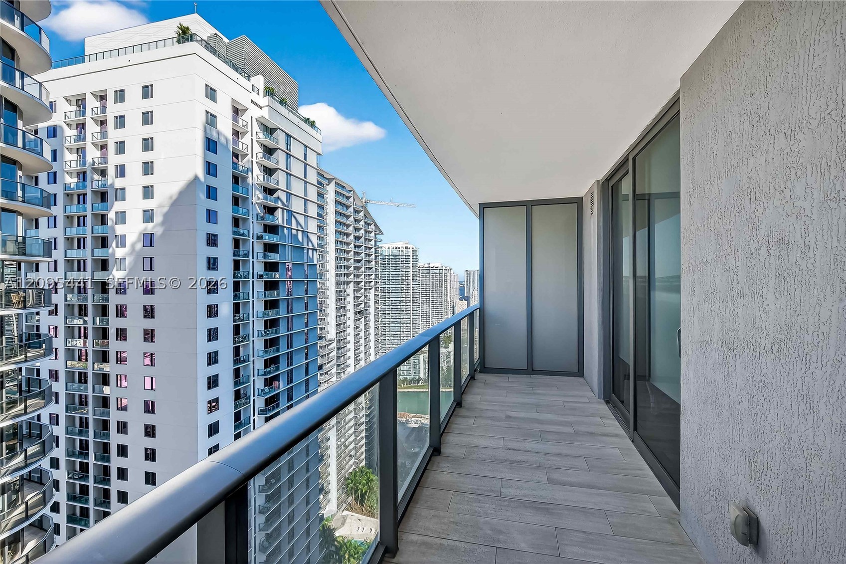 image Brickell Heights East13