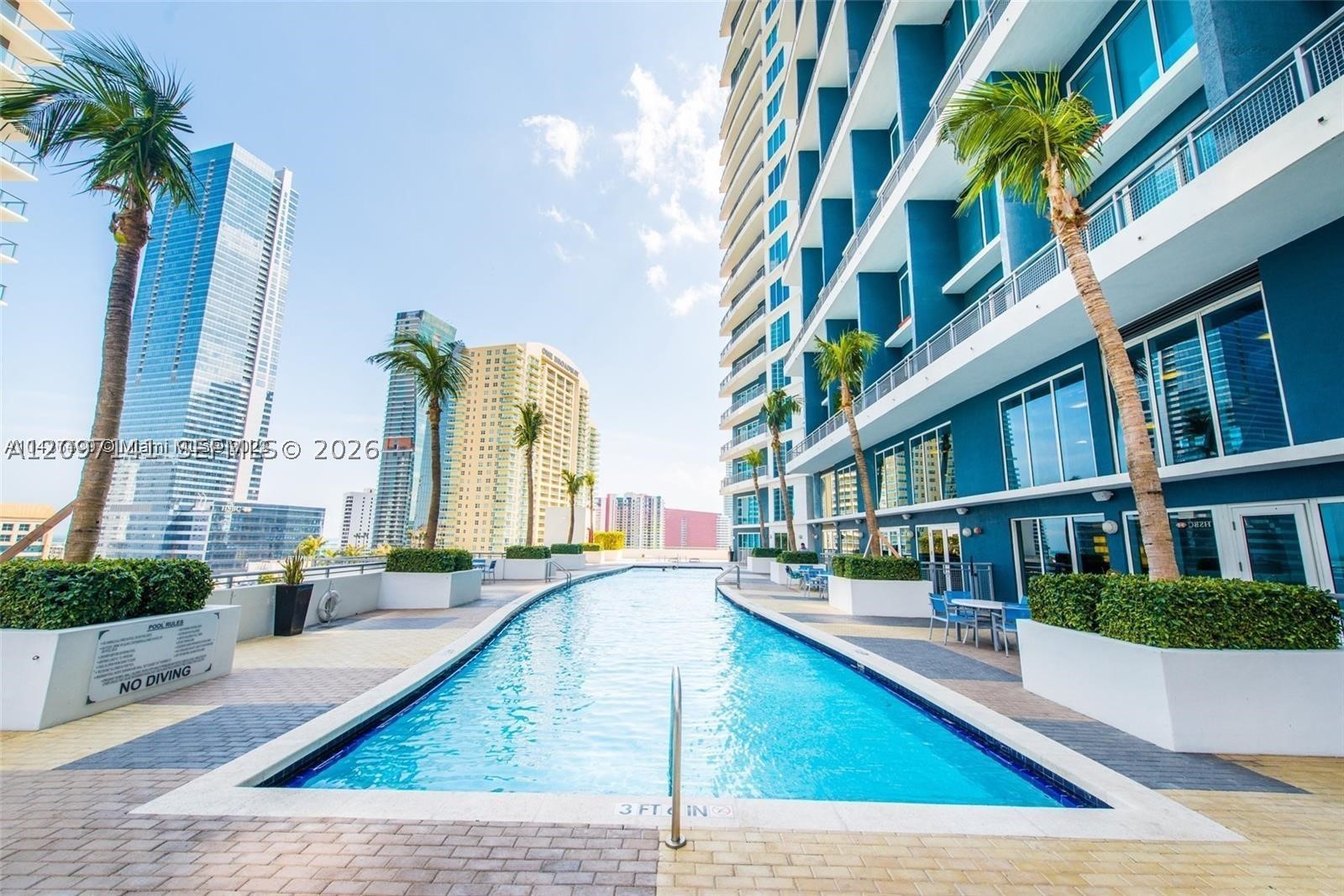 image Infinity at Brickell17