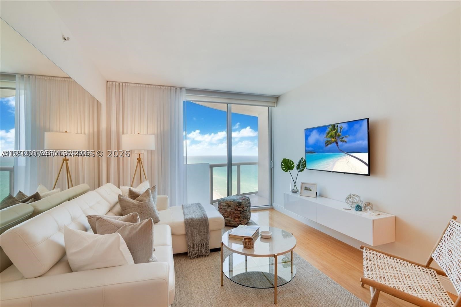 6365 Collins Ave #2810