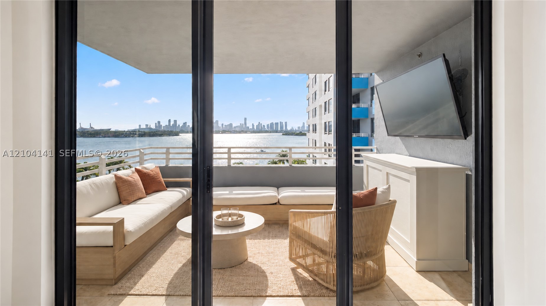image The Waverly at South Beach5
