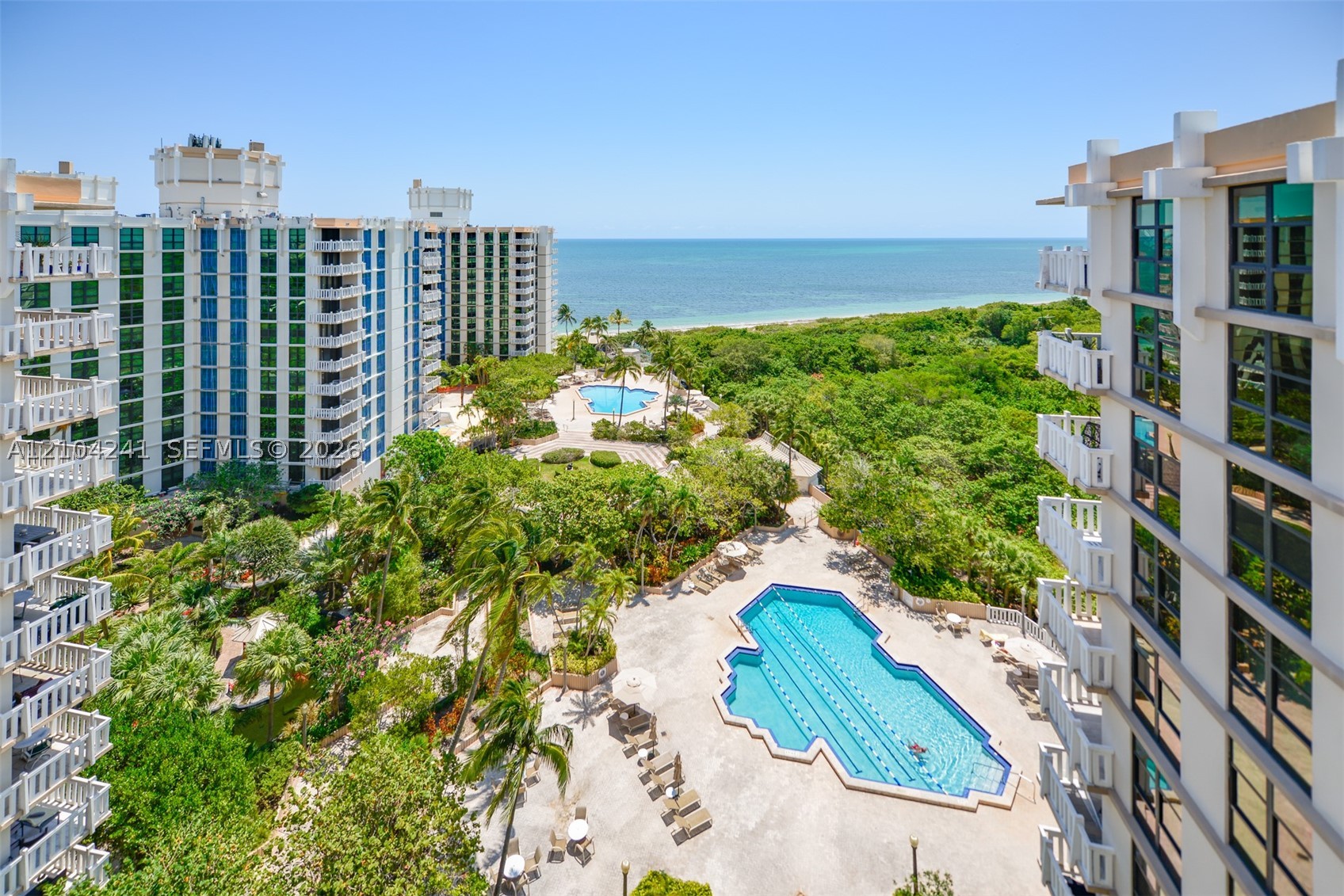 image Towers of Key Biscayne12