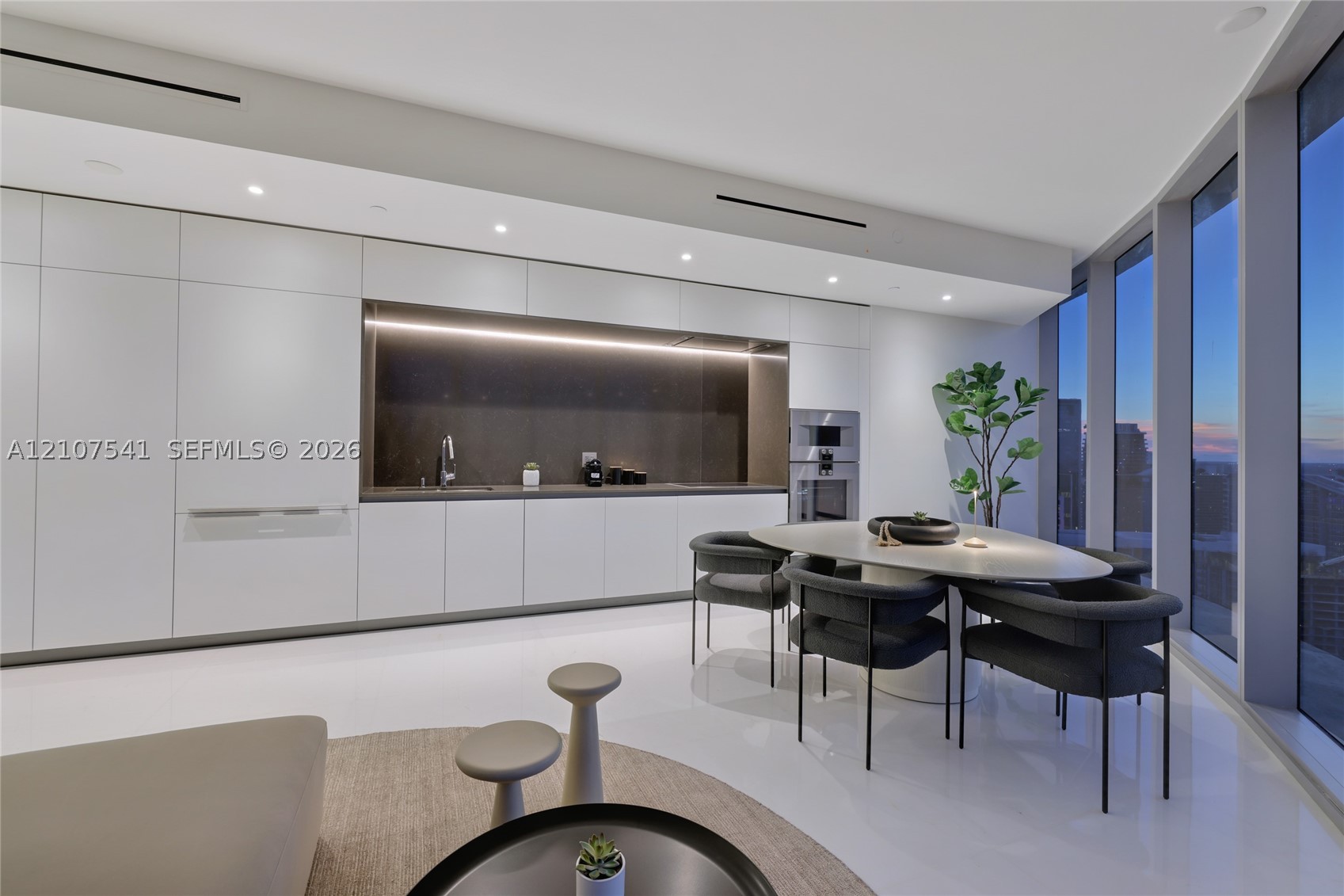 image Aston Martin Residences6
