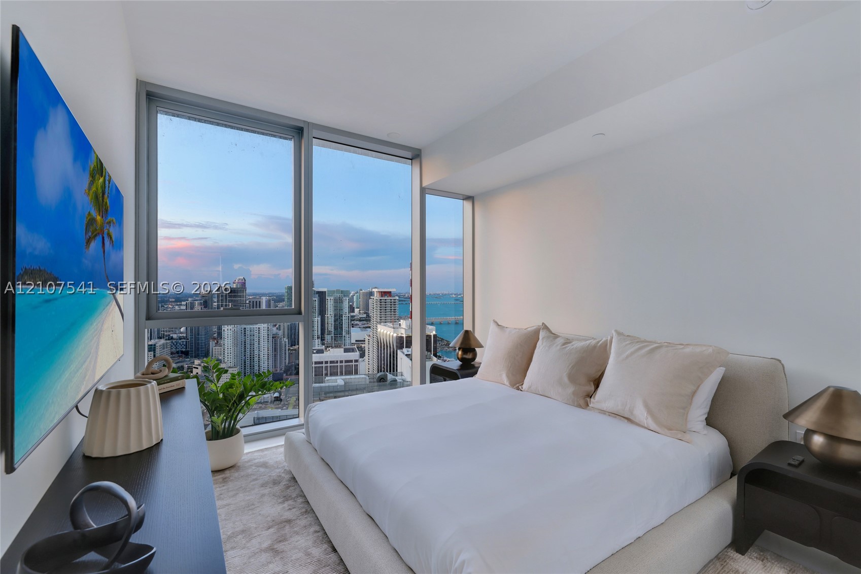 image Aston Martin Residences7