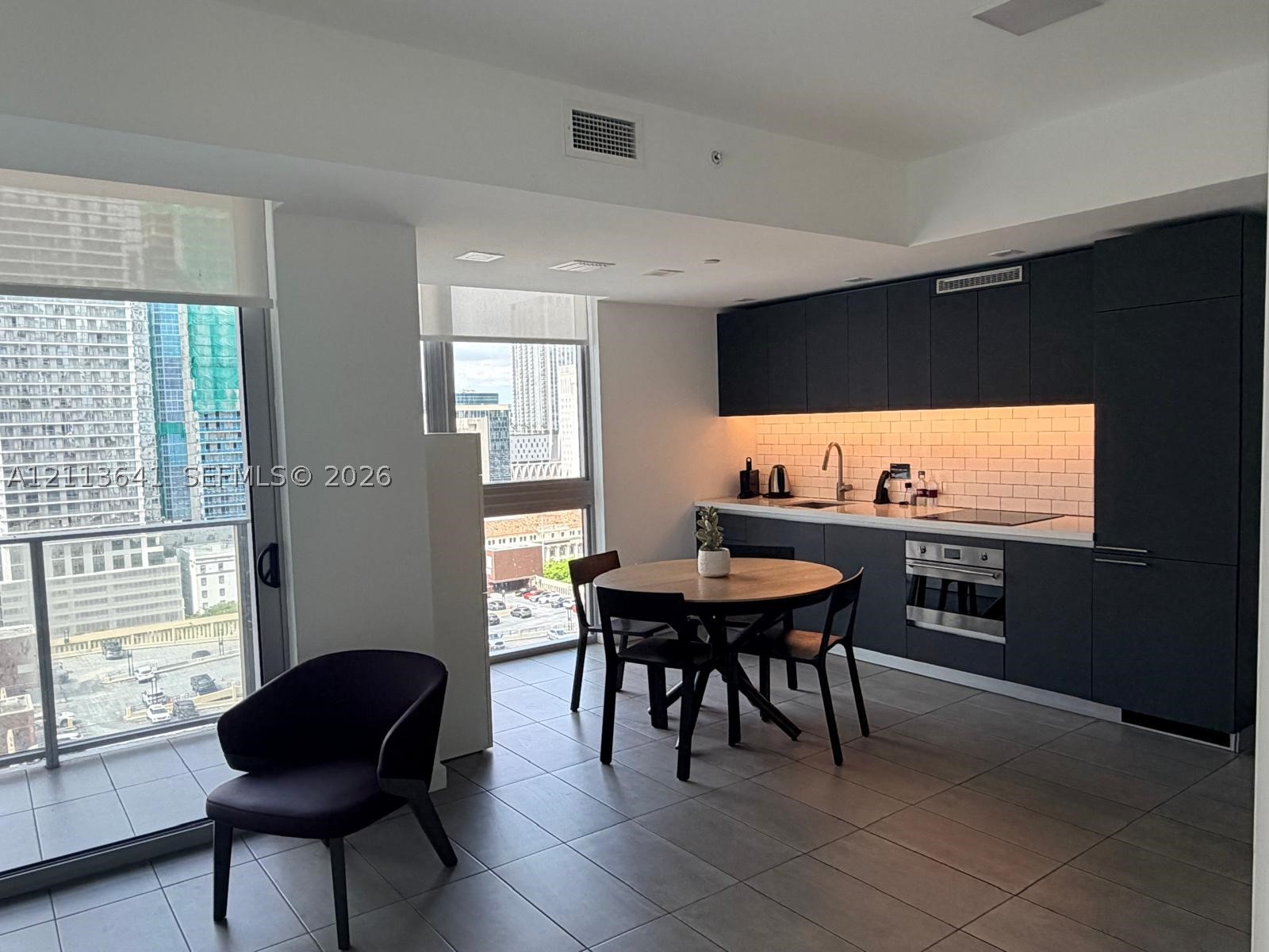 227 NE 2nd St #1702