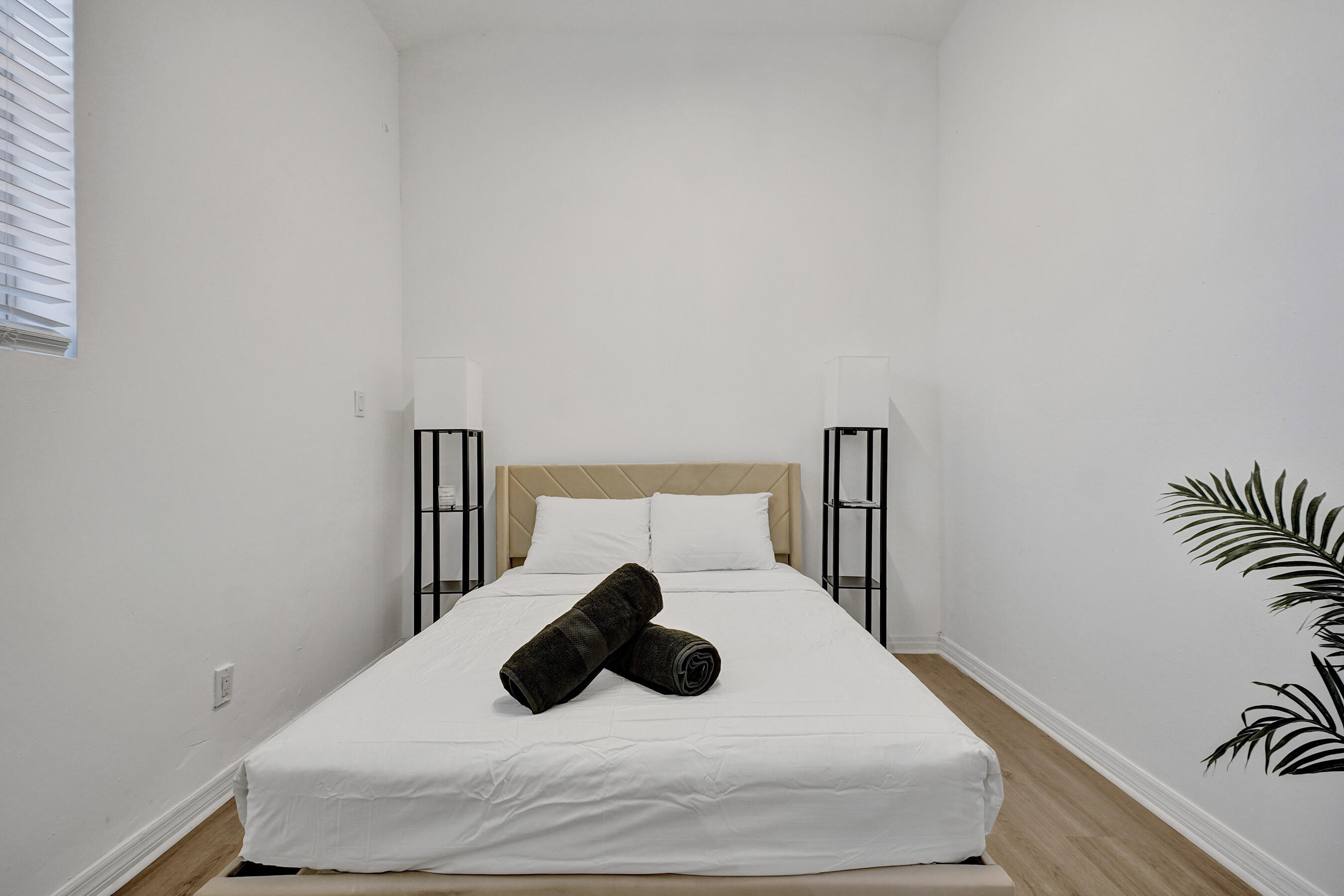 130 NE 49th Miami, FL 33137