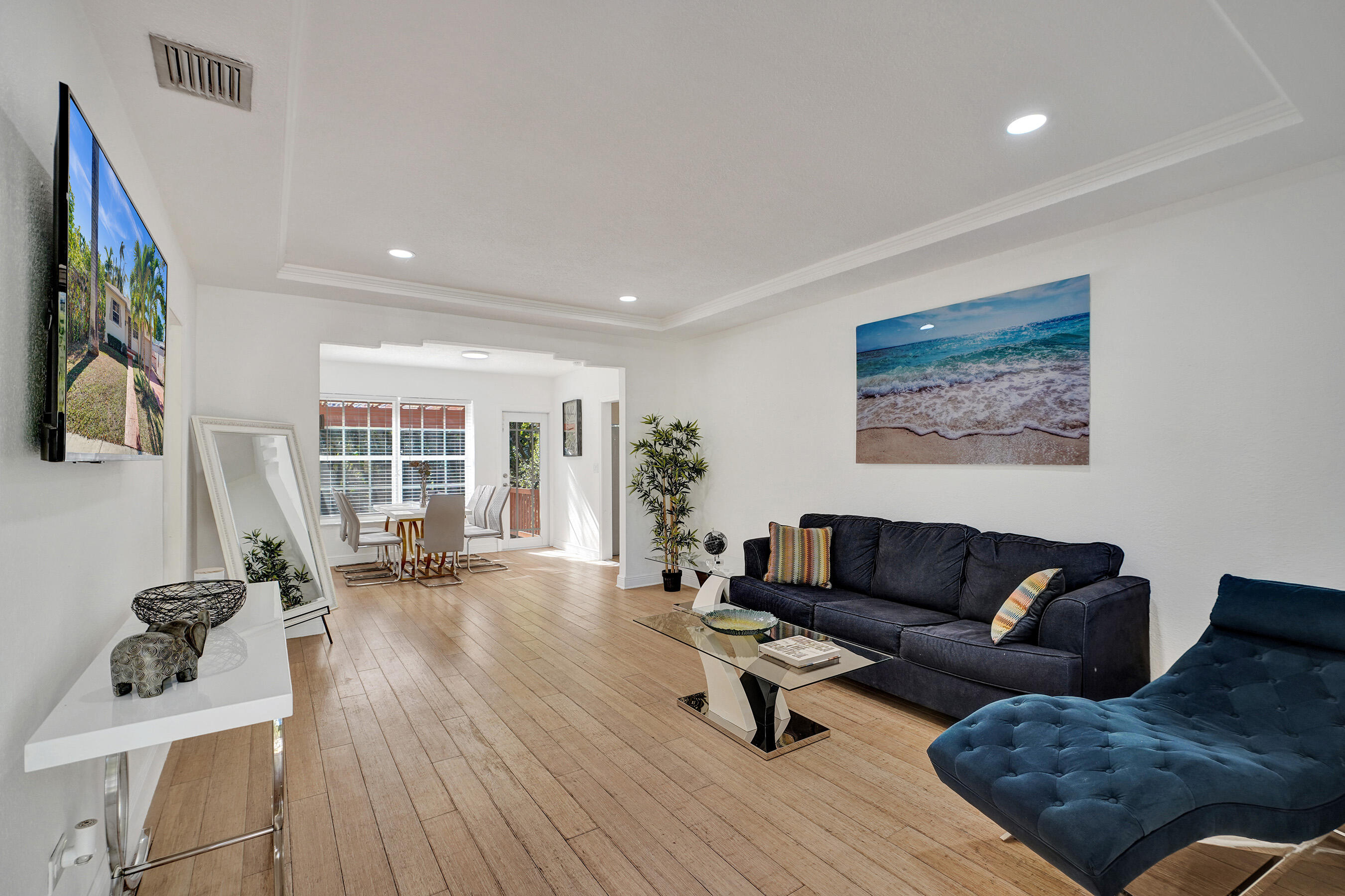 130 NE 49th Miami, FL 33137