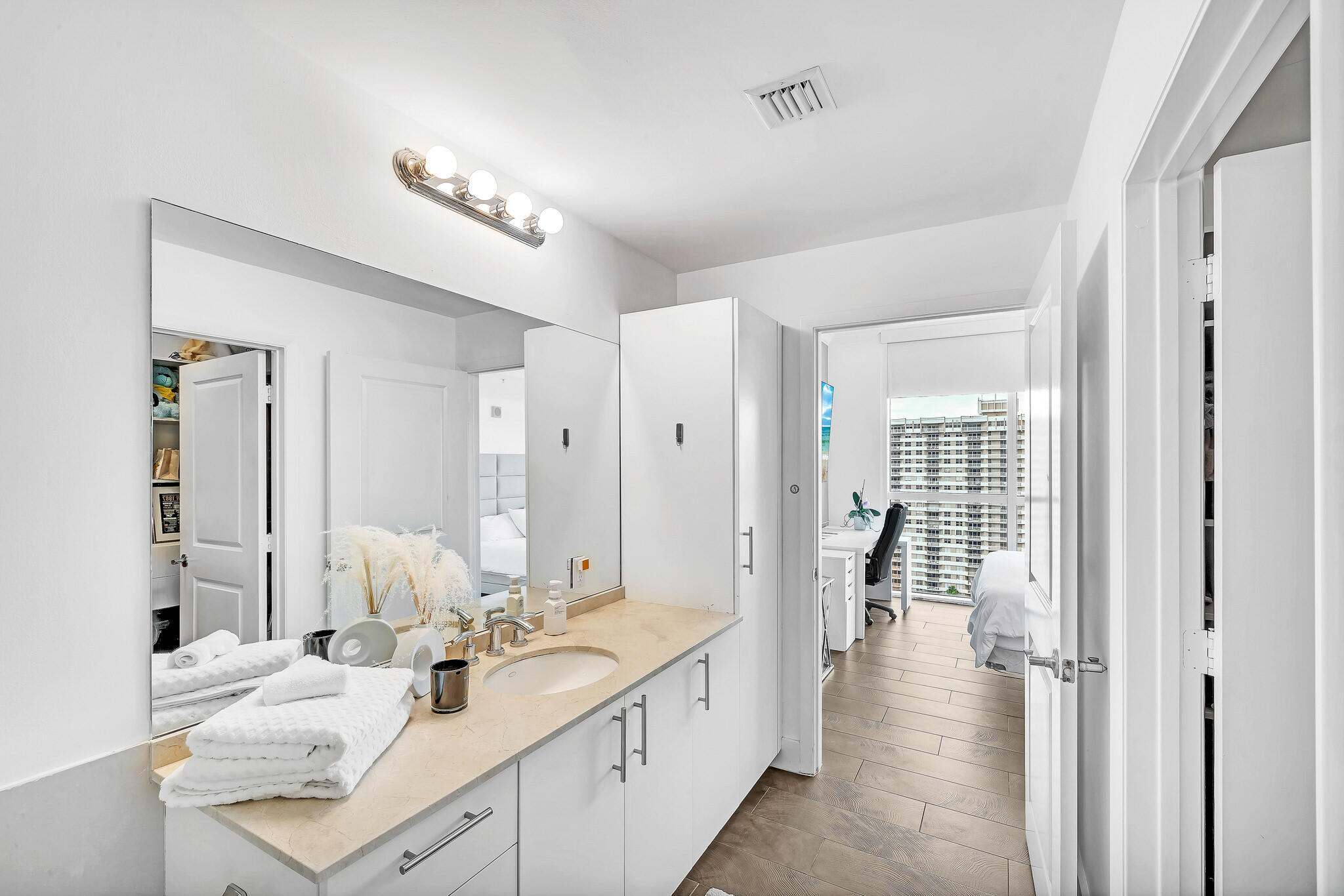 image Ocean Marine Yacht Club23