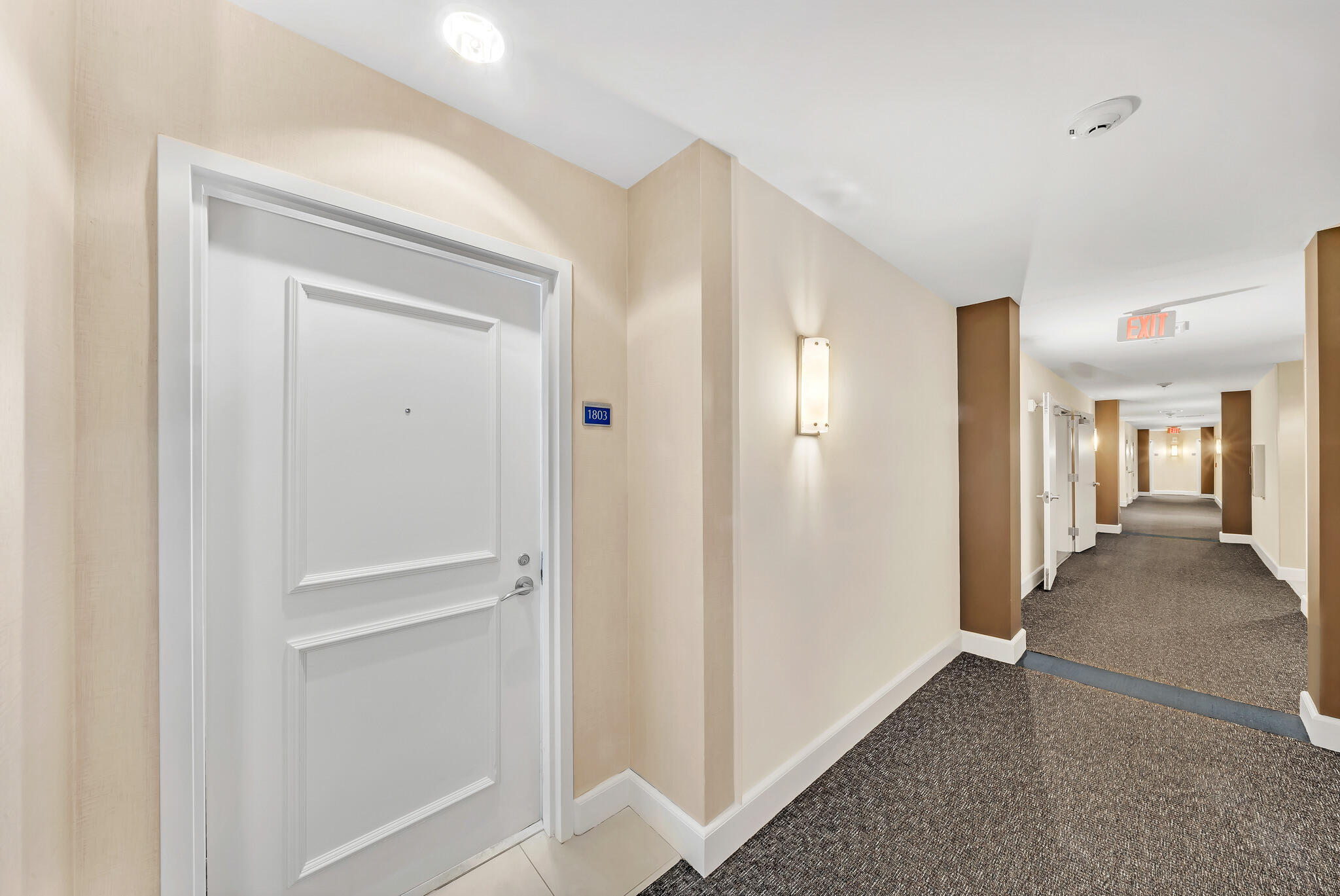 image Ocean Marine Yacht Club2