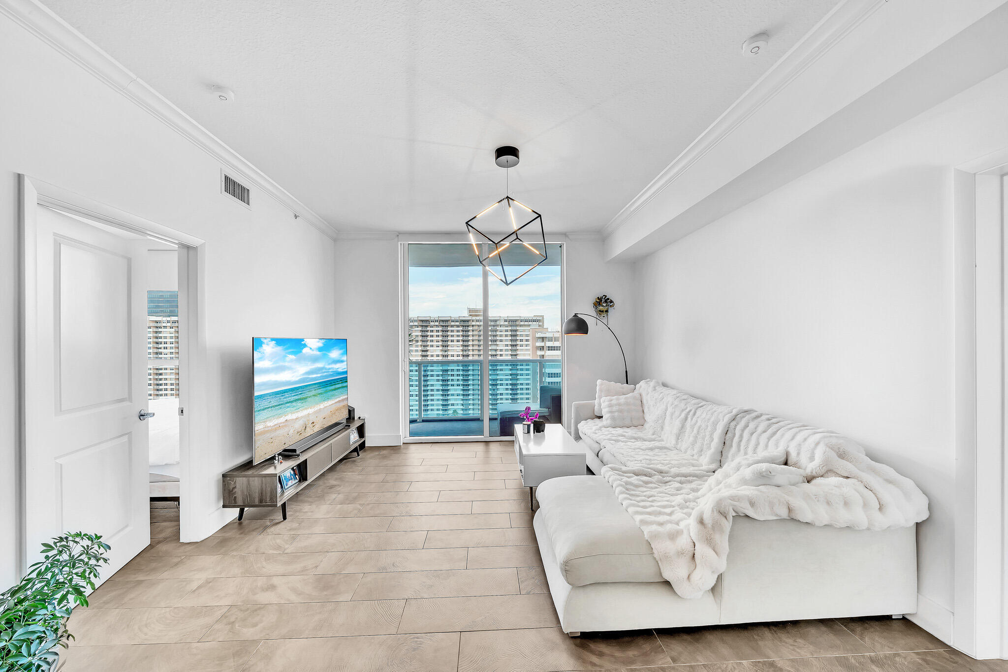 image Ocean Marine Yacht Club5