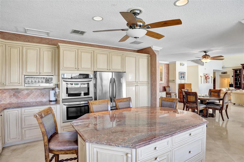 2875 NE 25th Fort Lauderdale, FL 33305