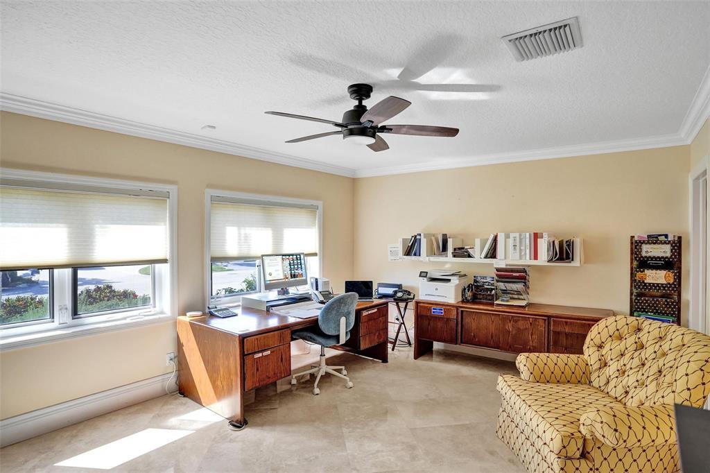 2875 NE 25th Fort Lauderdale, FL 33305