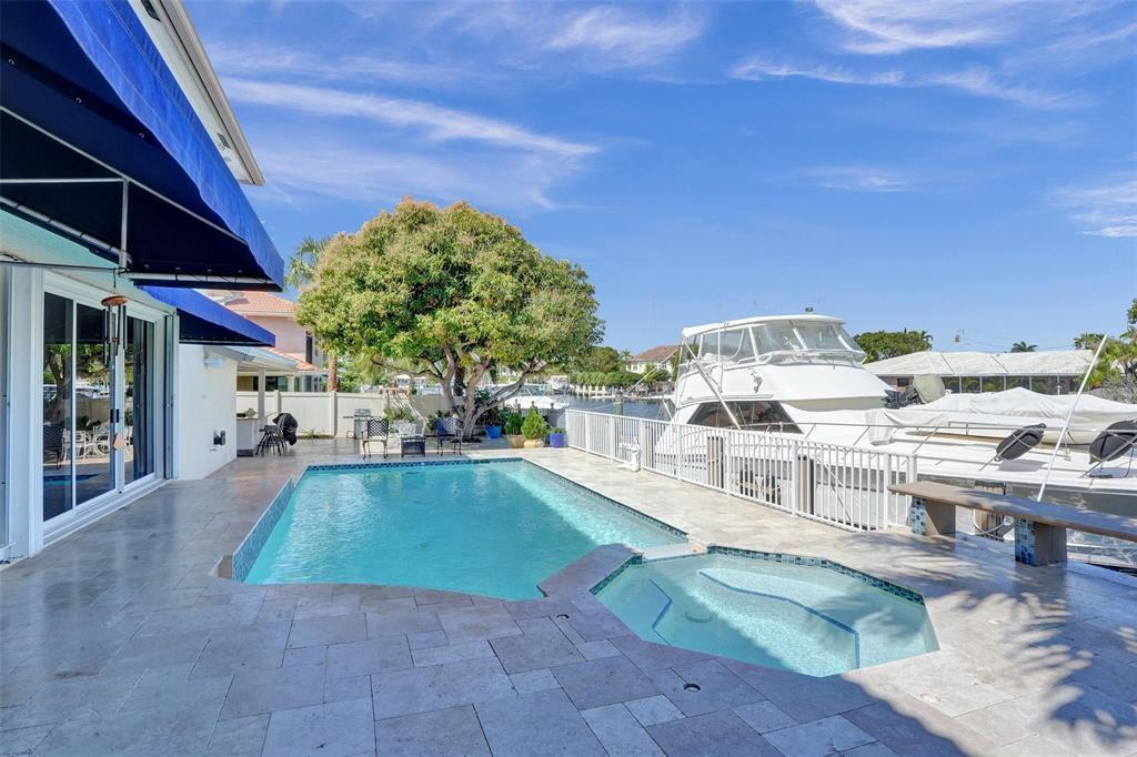 2875 NE 25th Fort Lauderdale, FL 33305