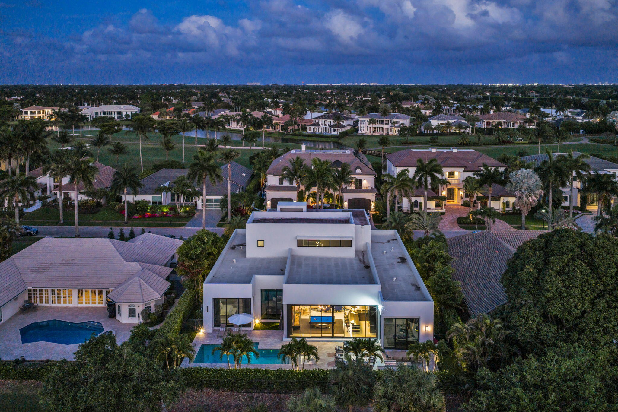 17787 Scarsdale Boca Raton, FL 33496