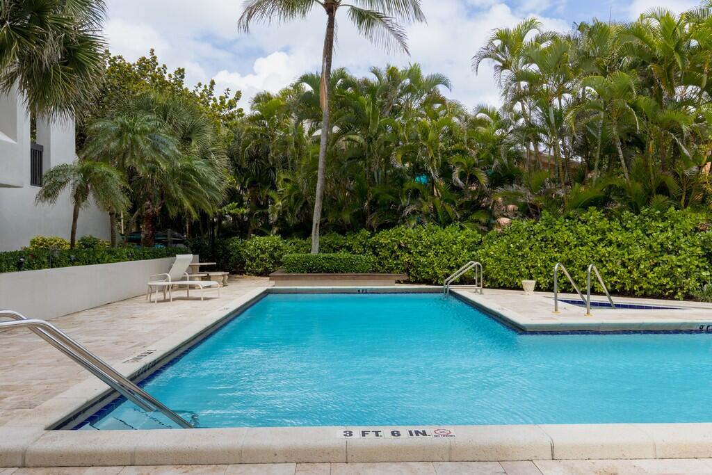 4201 N Ocean #402 Hollywood, FL 33019