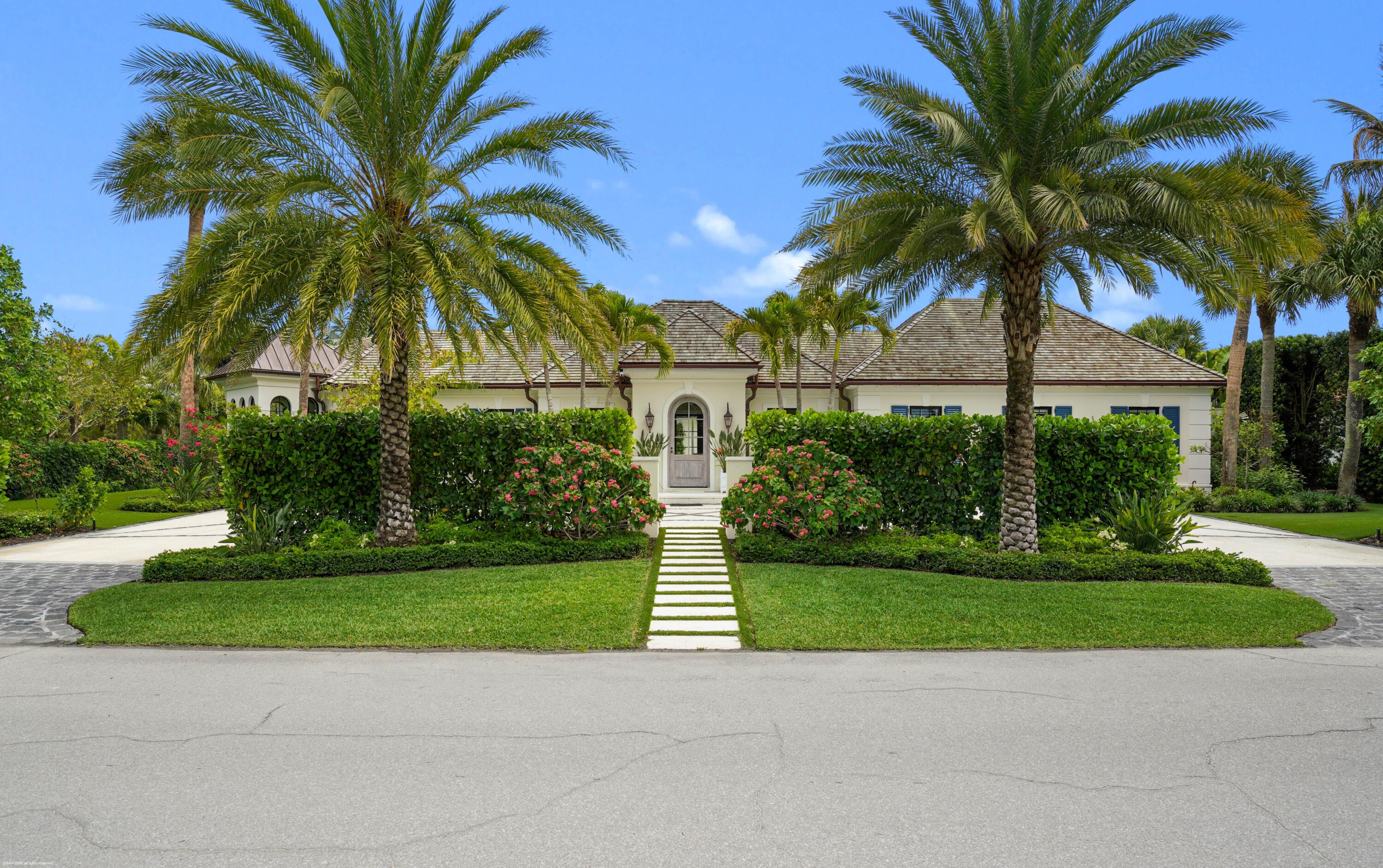 55 Links Jupiter Island, FL 33455
