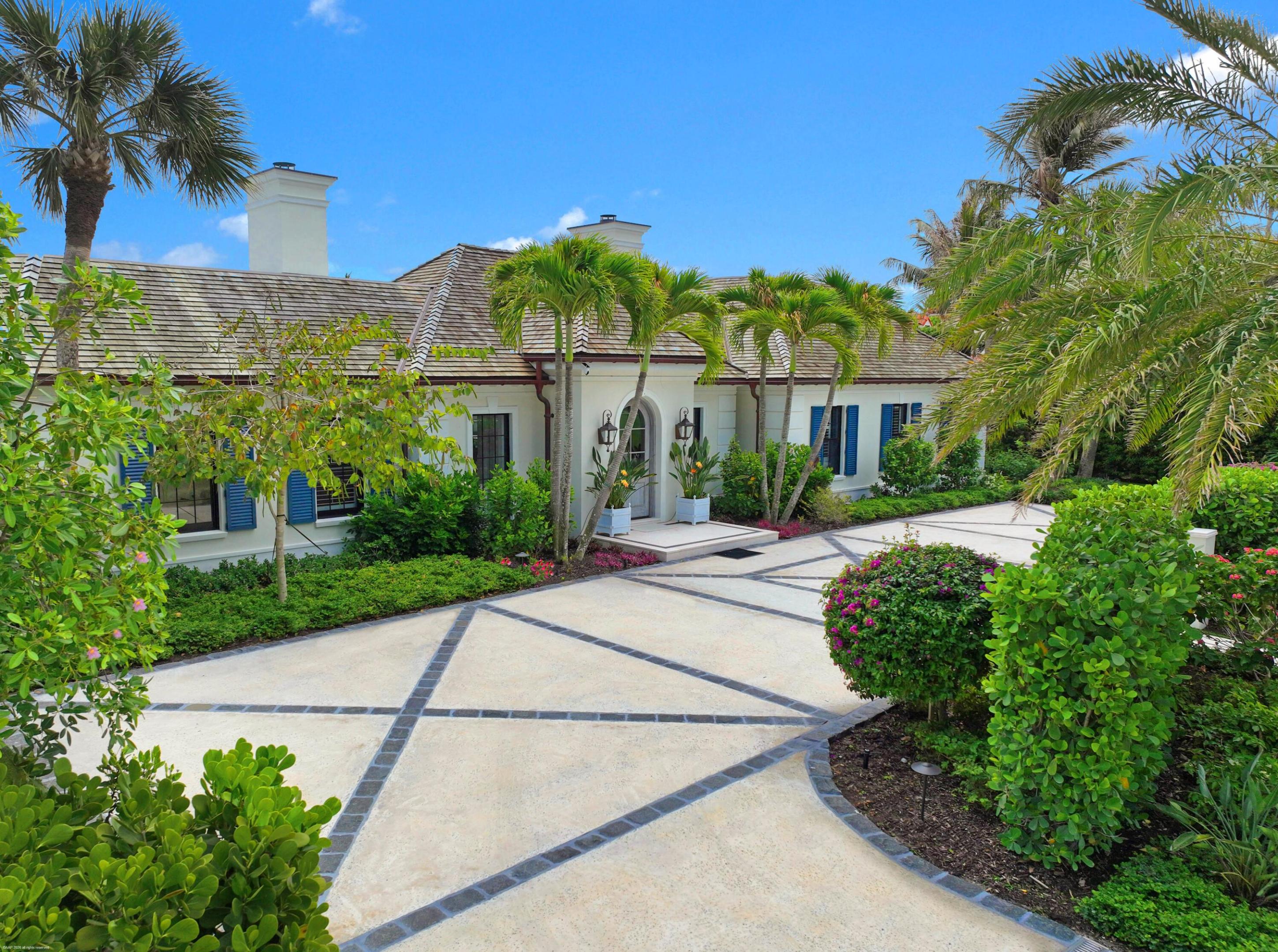 55 Links Jupiter Island, FL 33455