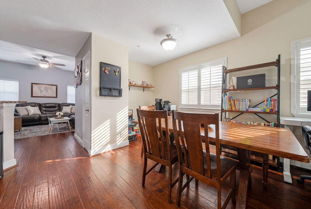 261 SW 6th Pompano Beach, FL 33060
