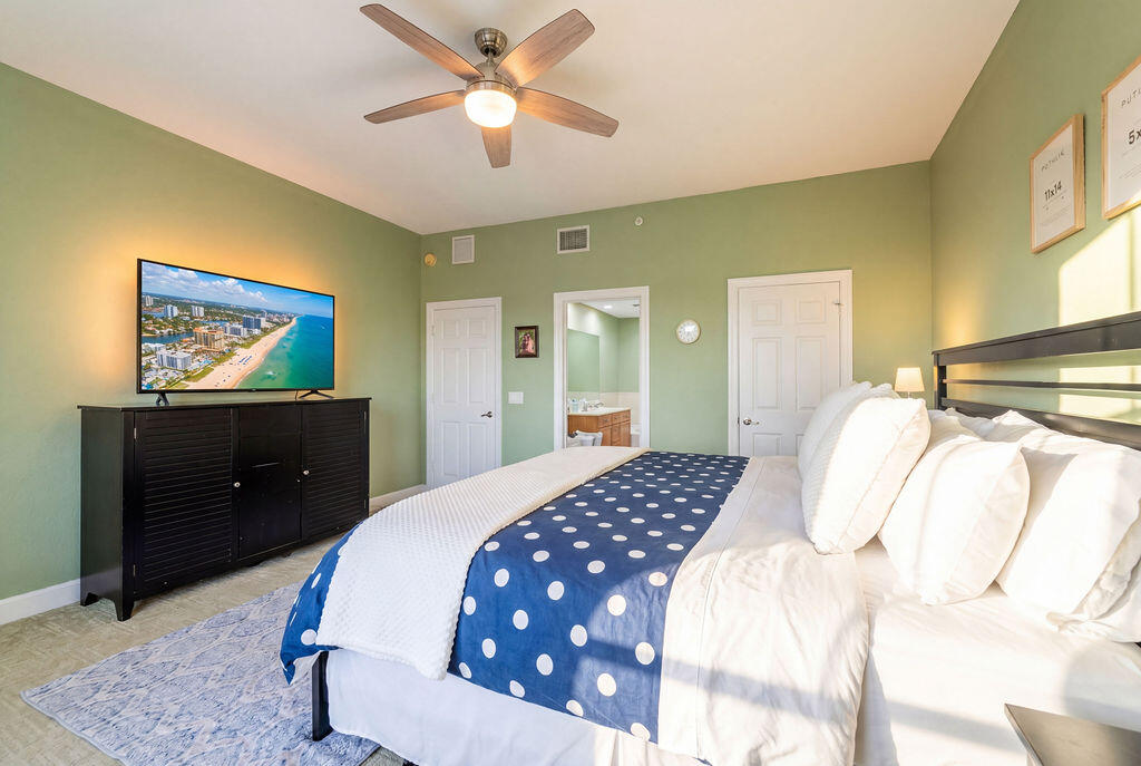 261 SW 6th Pompano Beach, FL 33060