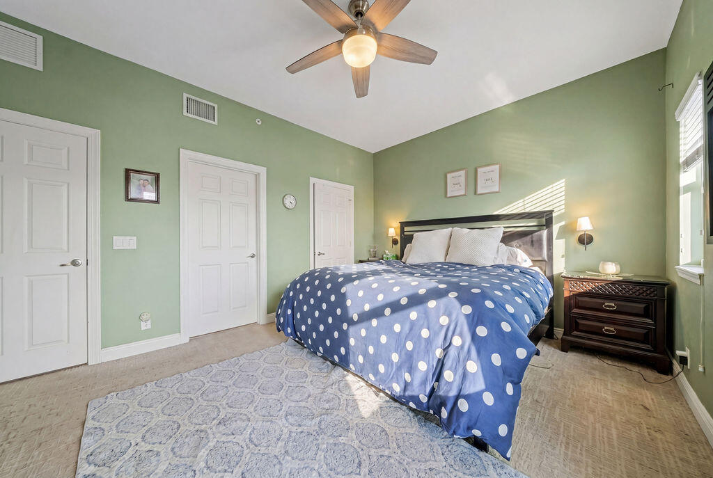 261 SW 6th Pompano Beach, FL 33060