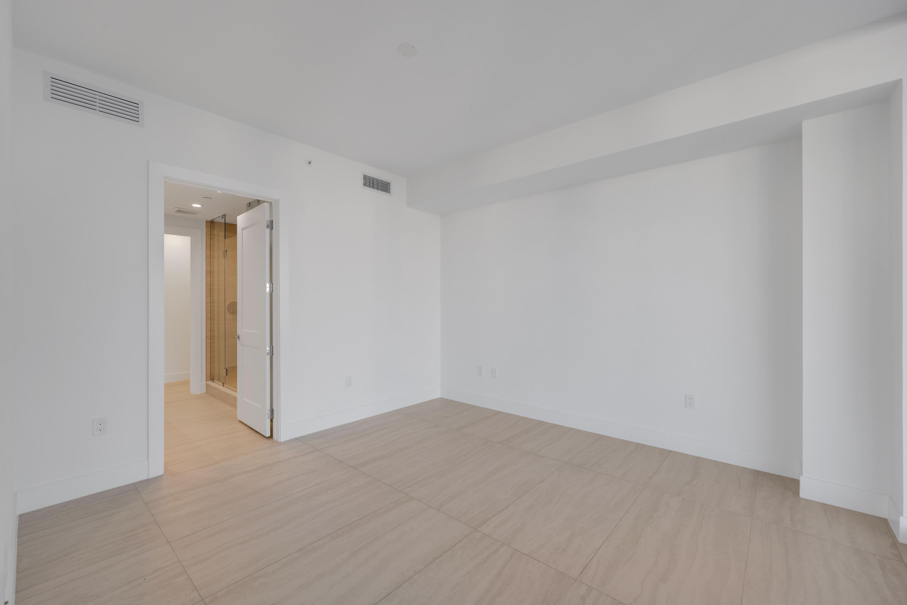 151 N Seabreeze #903 Fort Lauderdale, FL 33304